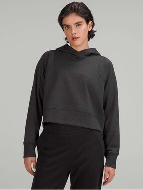 Lululemon Loungeful Cropped Hoodie *Spark Black / Black